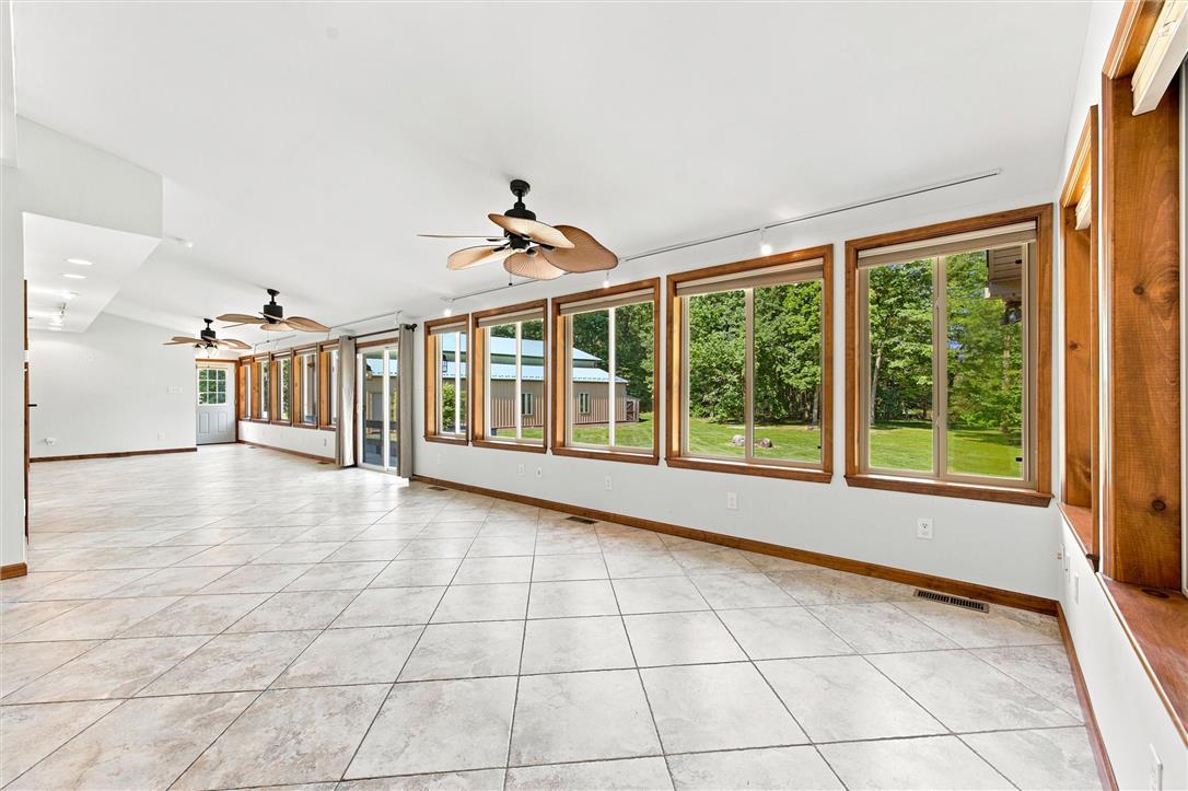 475 Crowthers Road Property Photo 22