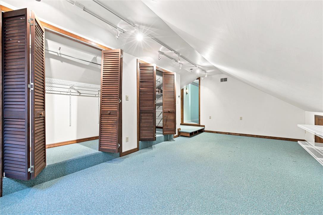 475 Crowthers Road Property Photo 41