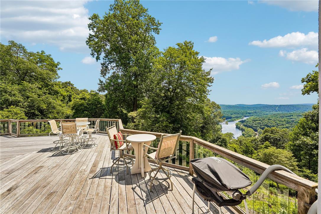 280 Sky Line Drive Property Photo 29