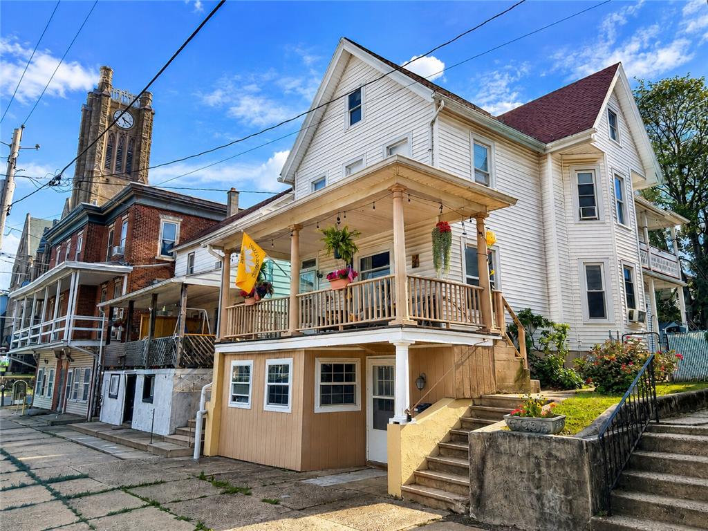 182 2nd Street Property Photo 1