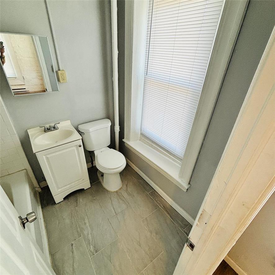 618 Chew West 2f Property Photo 6