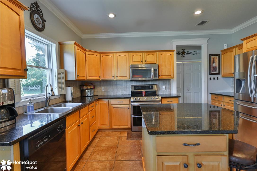 2115 Terry Road Property Photo 25