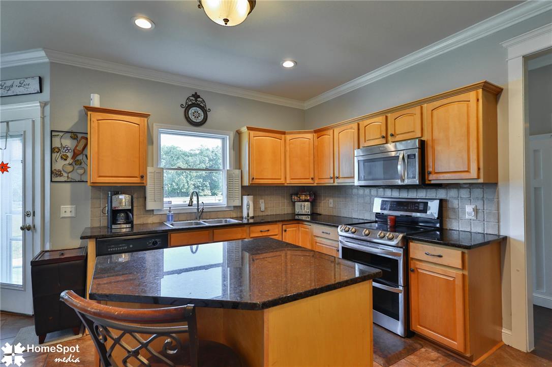 2115 Terry Road Property Photo 26