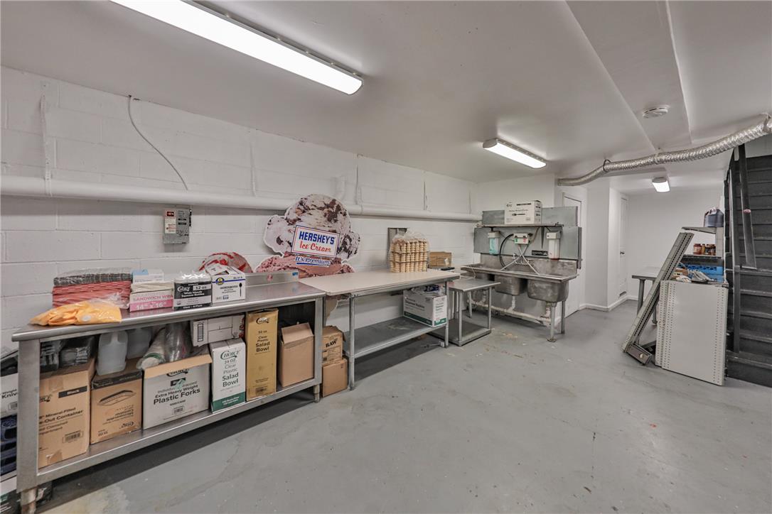 1130 Pembroke Road Property Photo 37