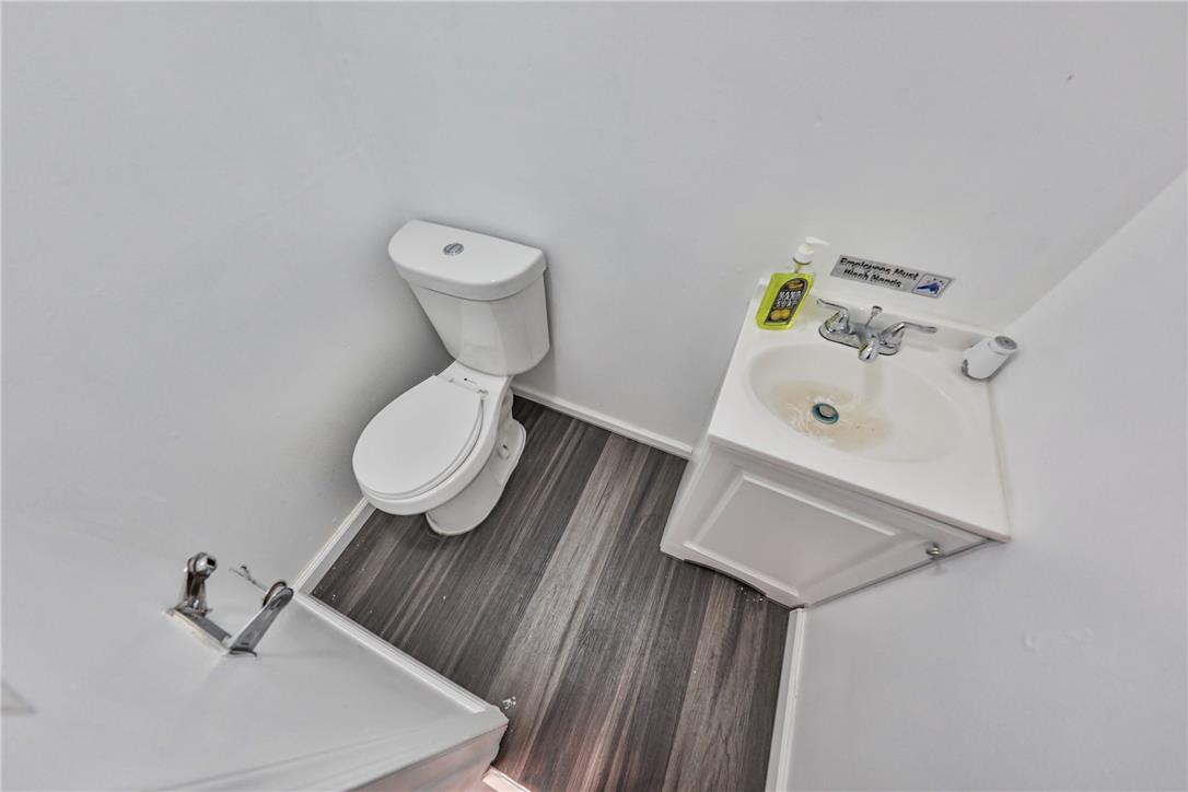 1130 Pembroke Road Property Photo 38