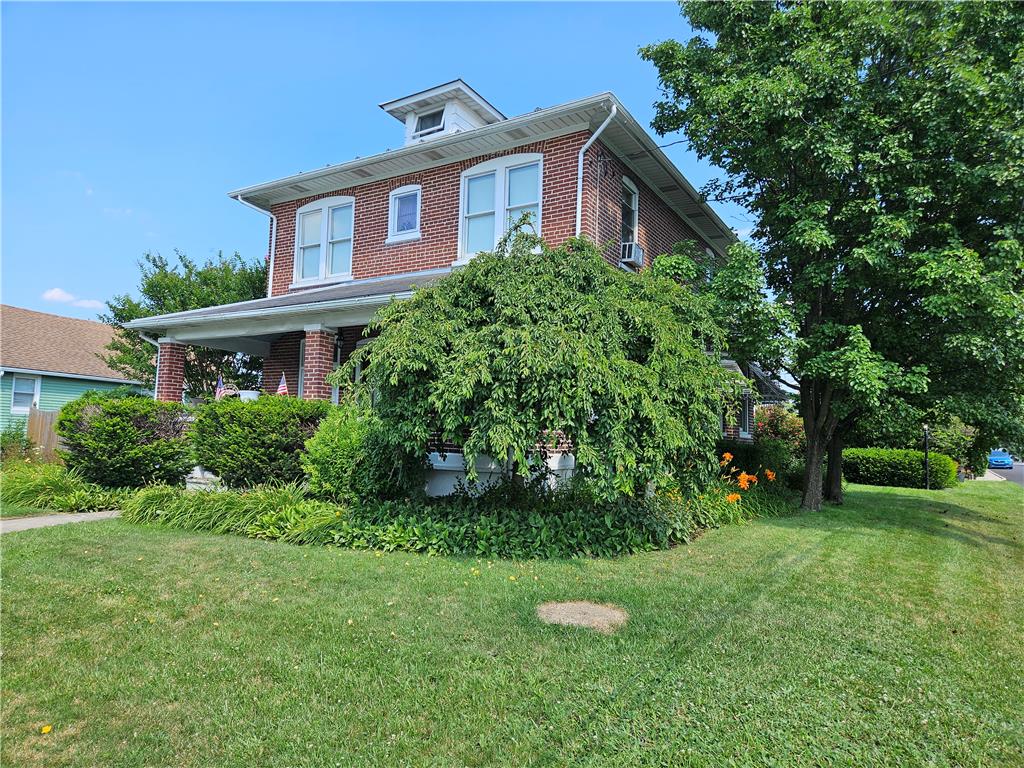 5181 Garfield Avenue Property Photo 3