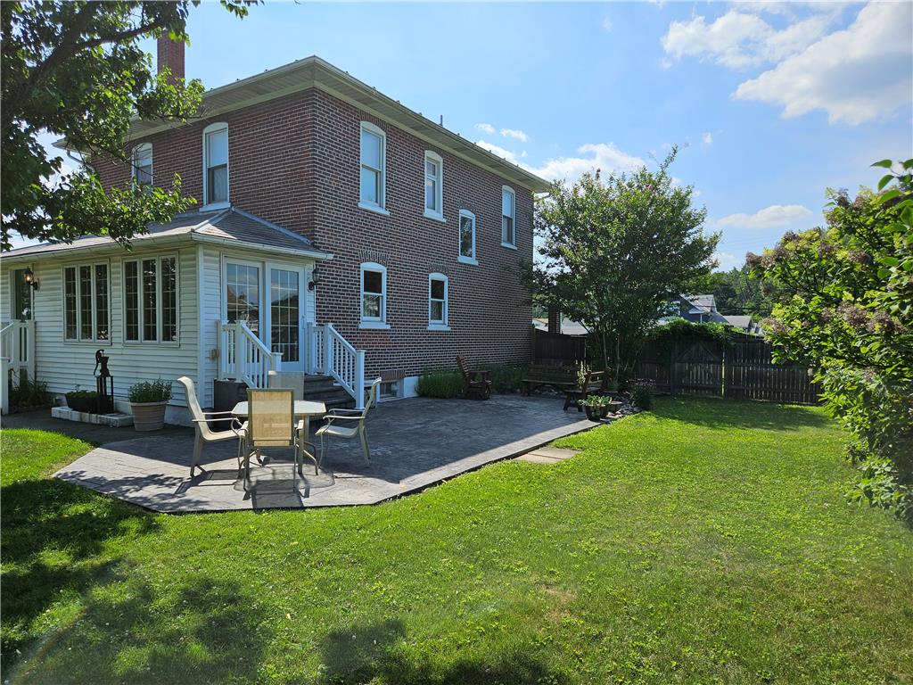 5181 Garfield Avenue Property Photo 14