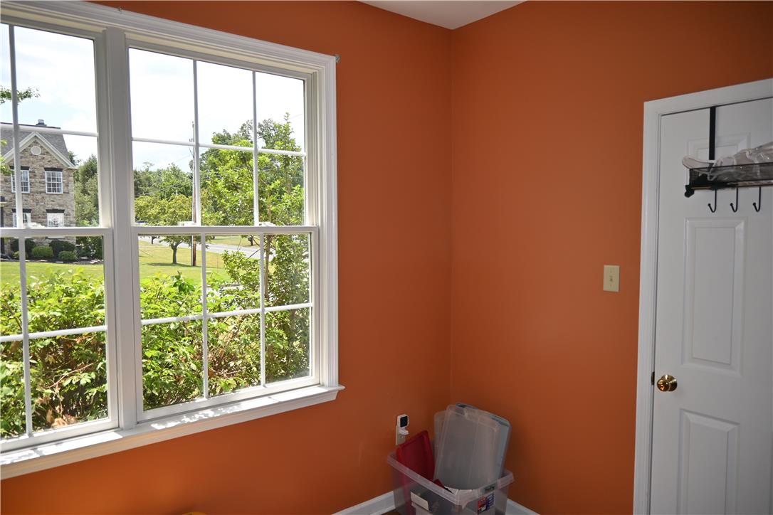 3829 Hopewell Road East Property Photo 6