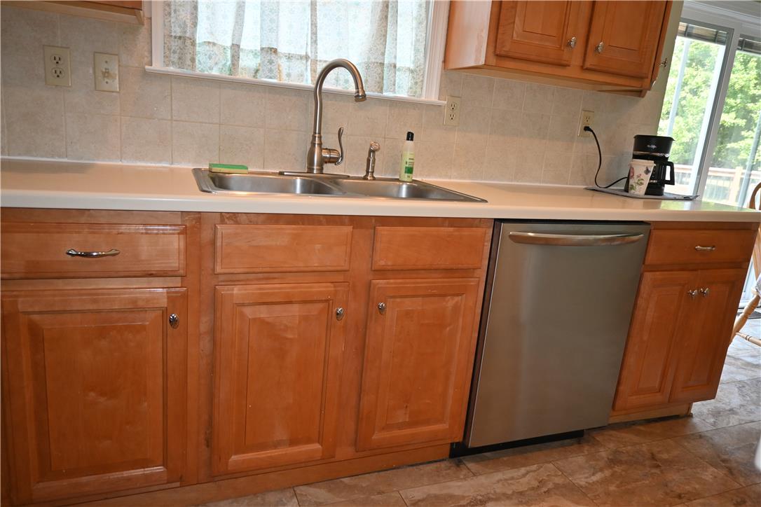3829 Hopewell Road East Property Photo 14