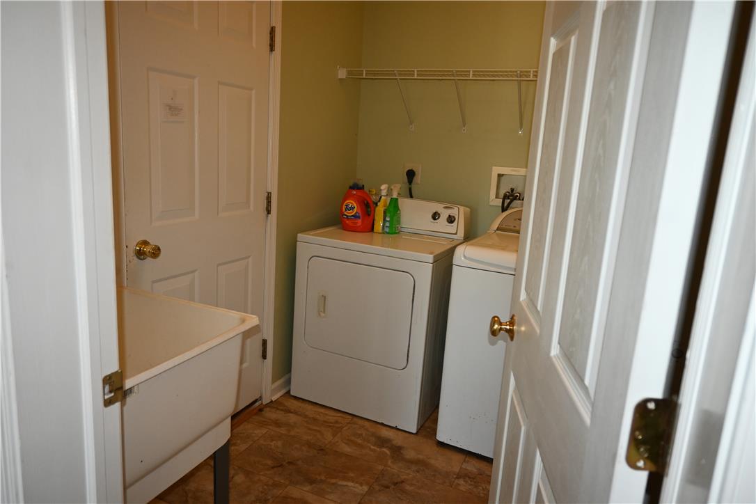 3829 Hopewell Road East Property Photo 18
