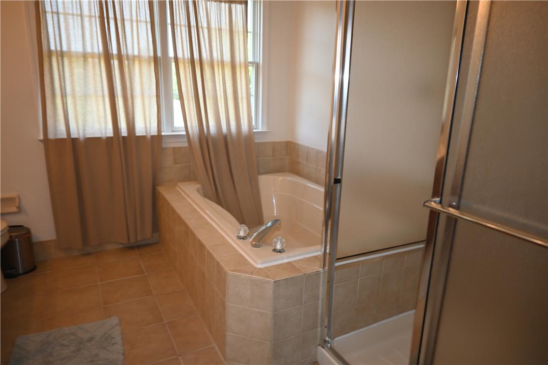 3829 Hopewell Road East Property Photo 33