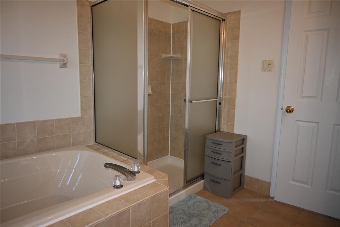 3829 Hopewell Road East Property Photo 34