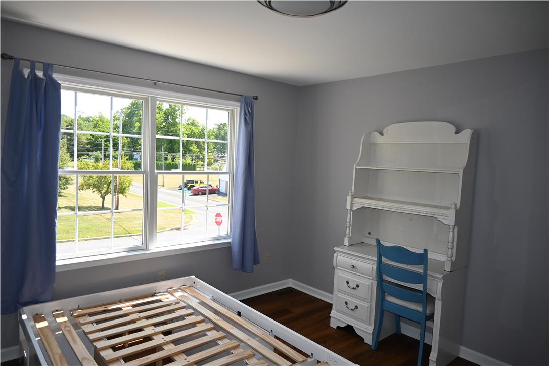 3829 Hopewell Road East Property Photo 37