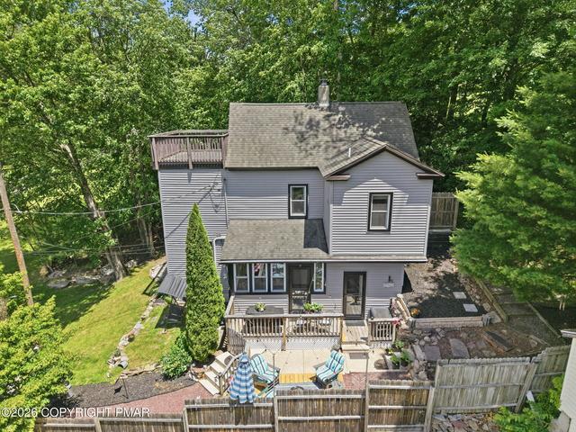 910 Laurel Street Property Photo 1