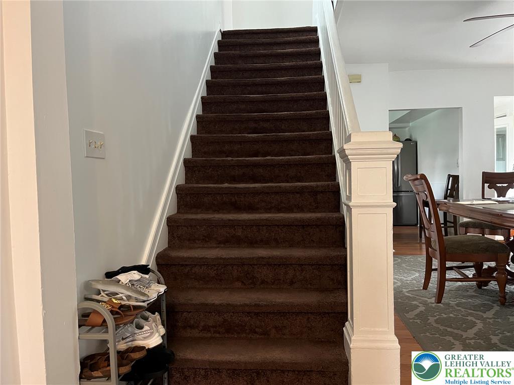 765 3rd St Property Photo 17