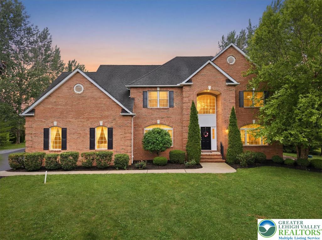 4559 Oakwood Lane