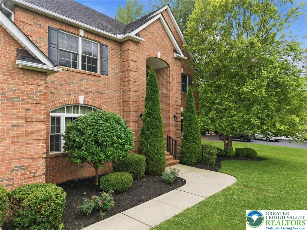 4559 Oakwood Lane Property Photo 6