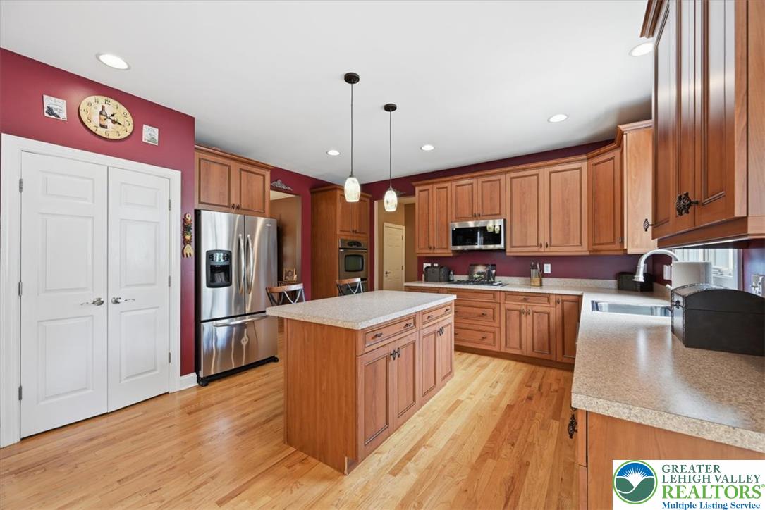 4559 Oakwood Lane Property Photo 24