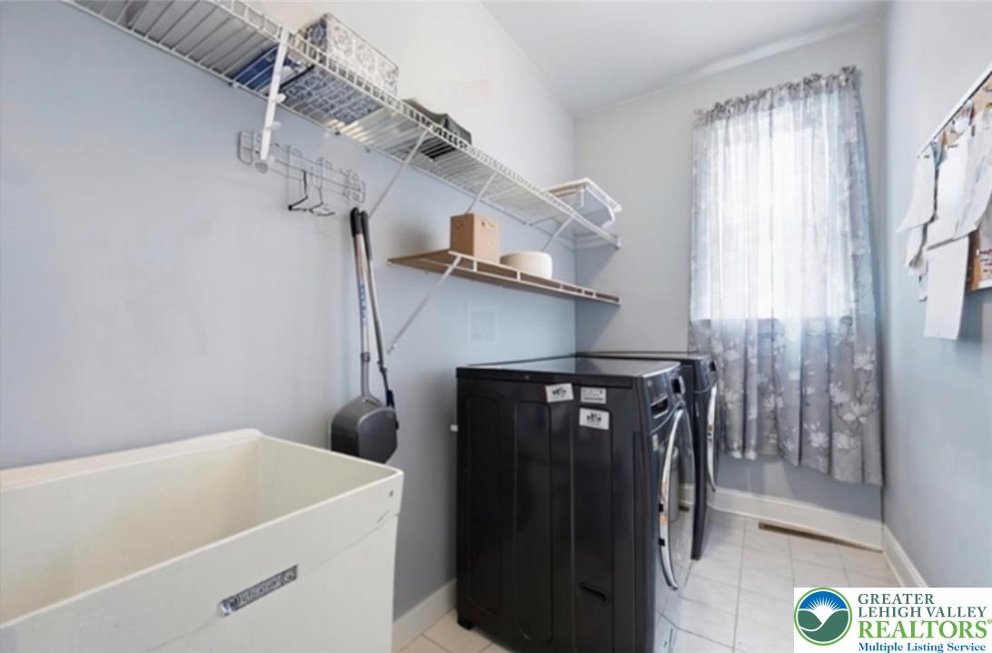 4559 Oakwood Lane Property Photo 31