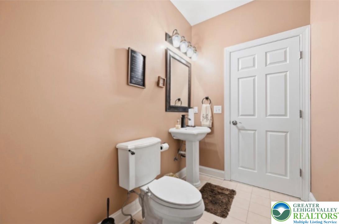 4559 Oakwood Lane Property Photo 32