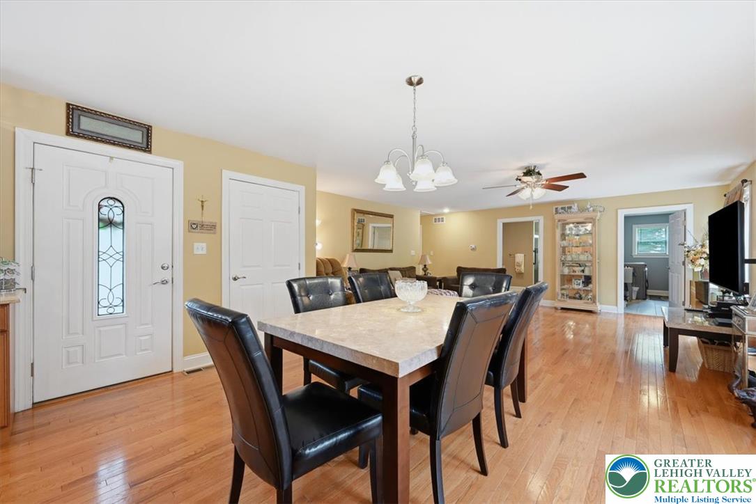 4559 Oakwood Lane Property Photo 40