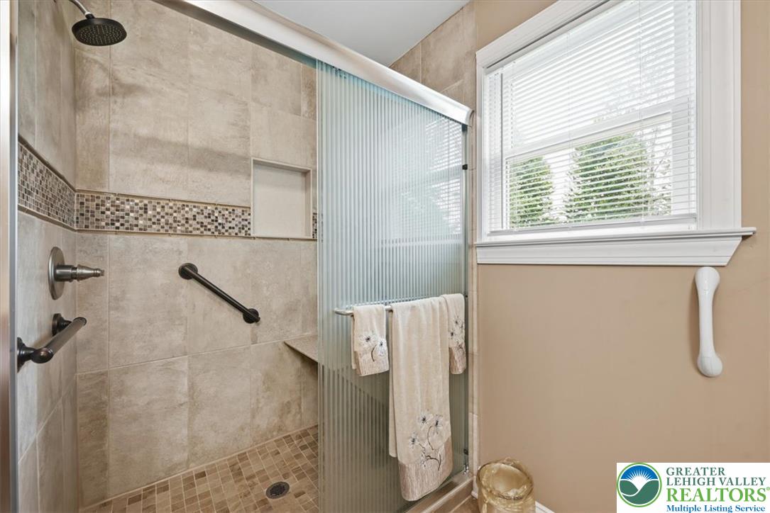 4559 Oakwood Lane Property Photo 49