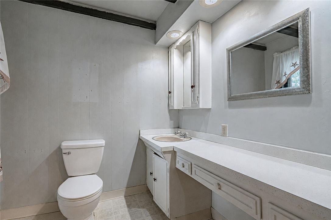 111 Lachenour Avenue Property Photo 26