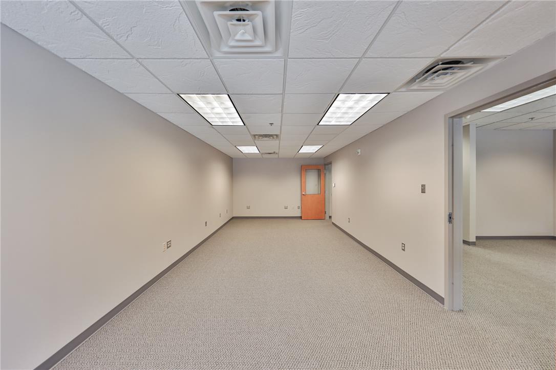 2299 Brodhead Road Suite V Property Photo 14