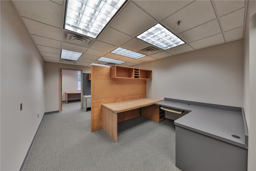 2299 Brodhead Road Suite V Property Photo 18