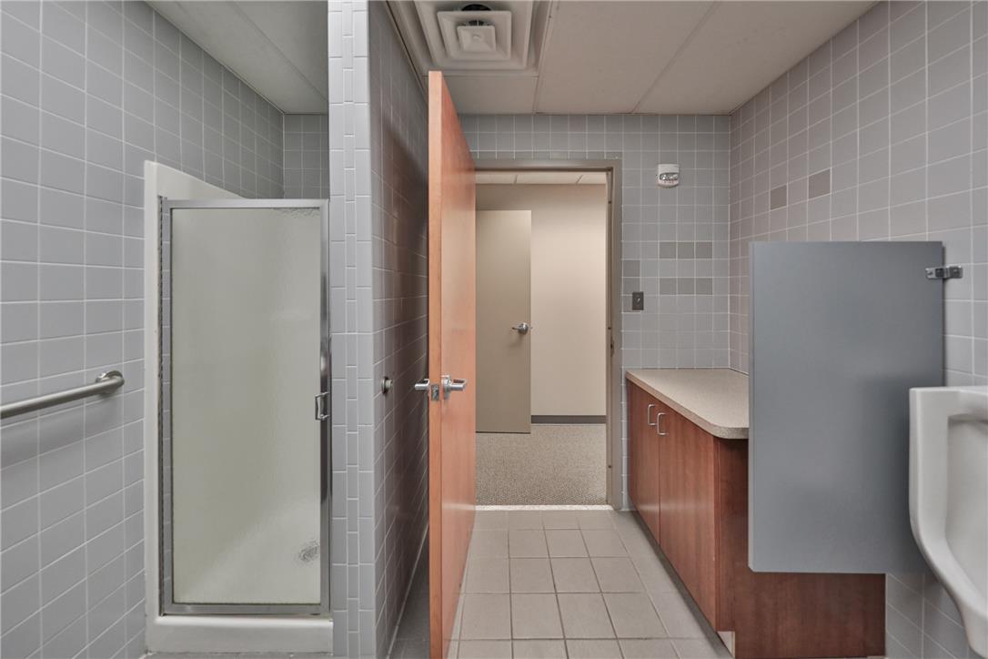 2299 Brodhead Road Suite V Property Photo 26
