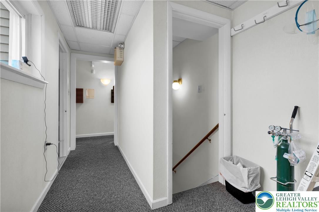 1810 Washington Blvd Property Photo 21