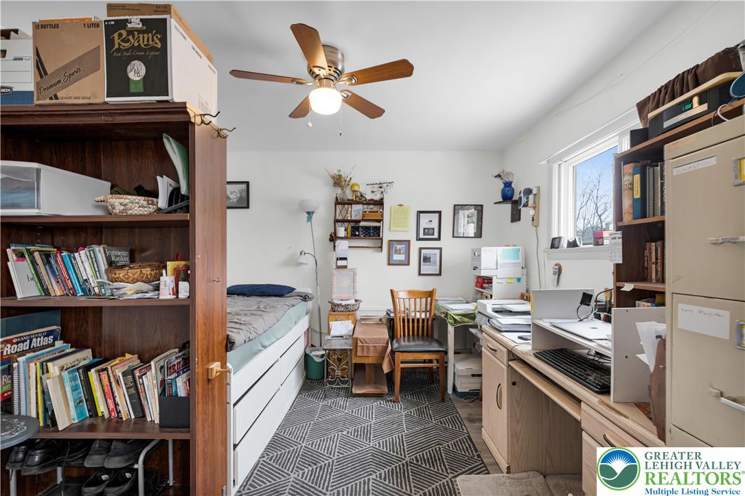 1810 Washington Blvd Property Photo 35