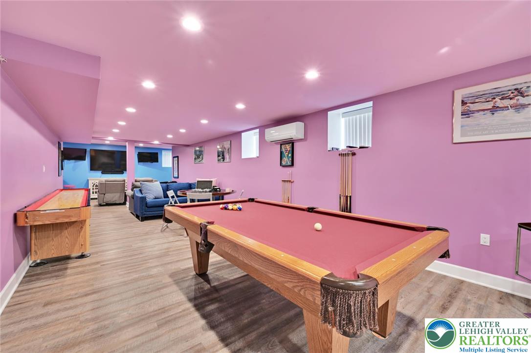 279 Greenview Drive Property Photo 37