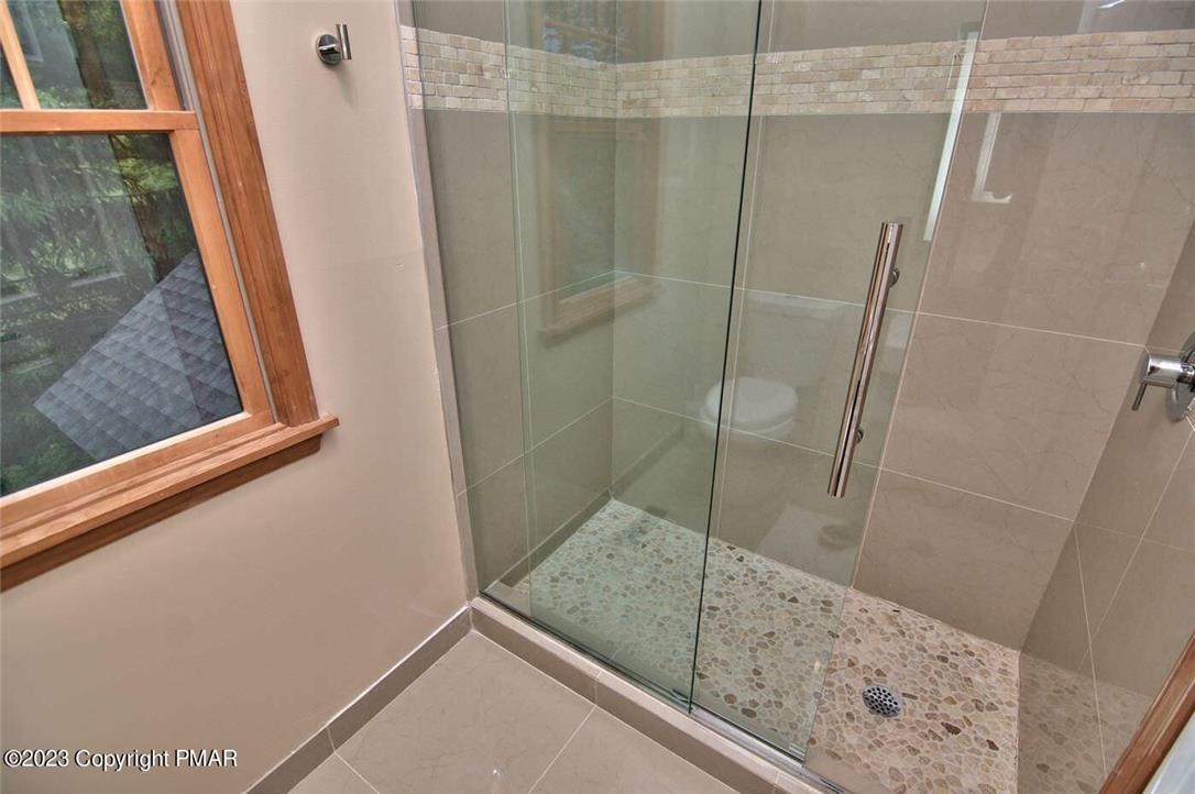 782 Lower Deer Valley Road Property Photo 7