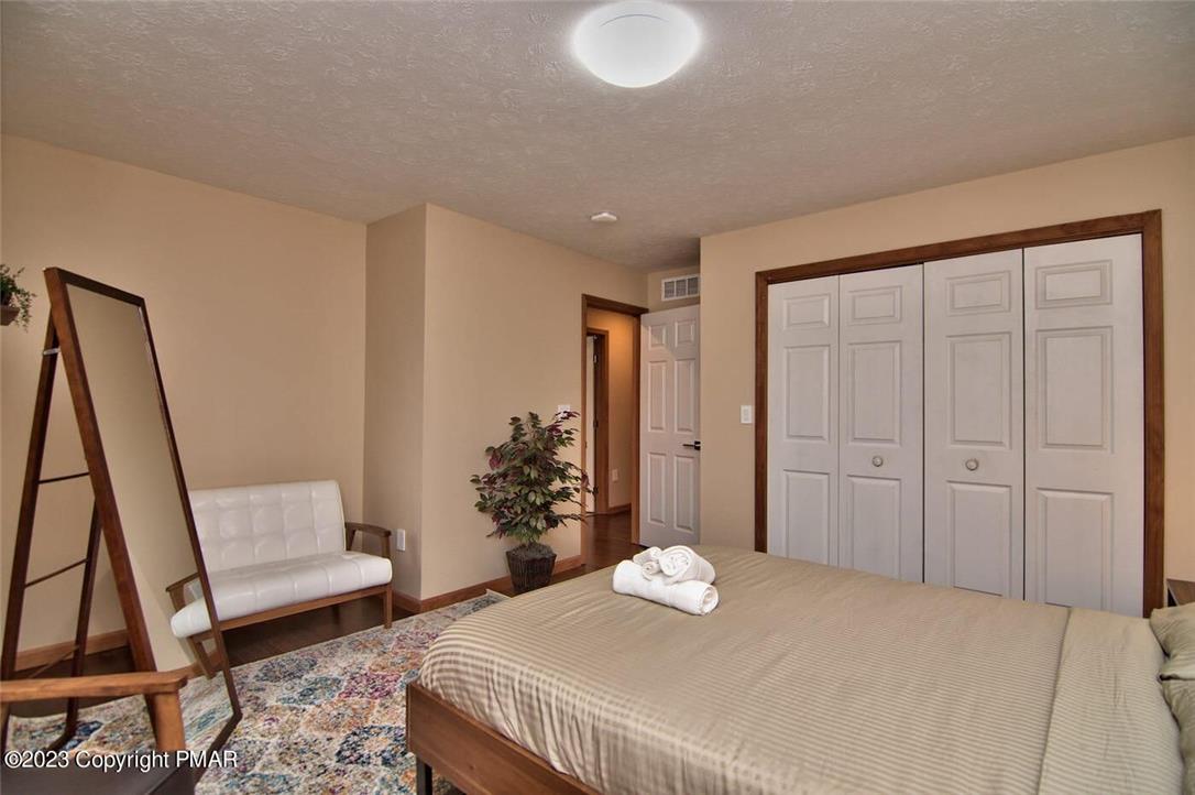 782 Lower Deer Valley Road Property Photo 11