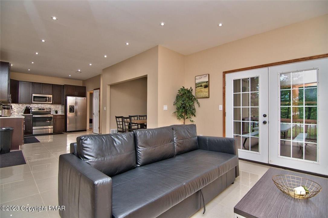 782 Lower Deer Valley Road Property Photo 37