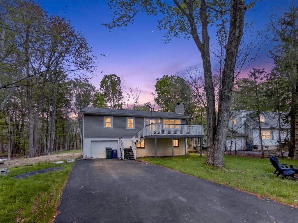 1292 Winding Way Property Photo 1