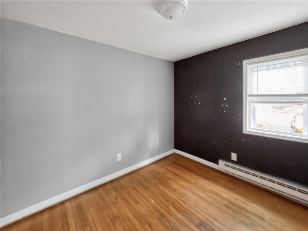 1292 Winding Way Property Photo 14