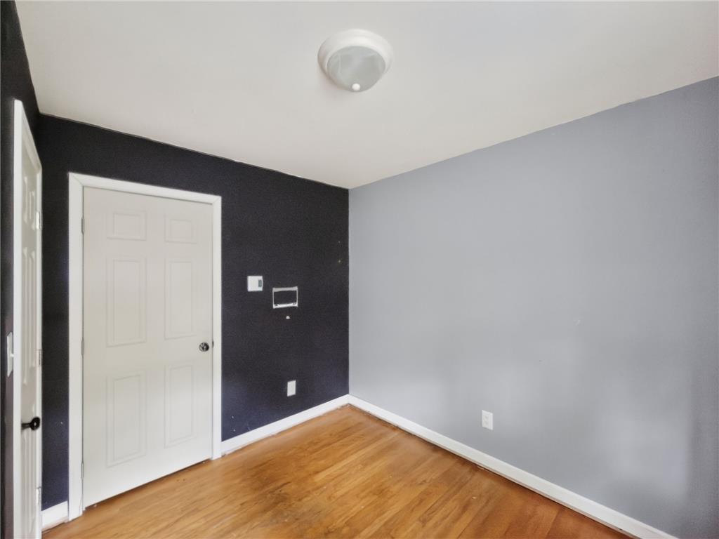 1292 Winding Way Property Photo 15