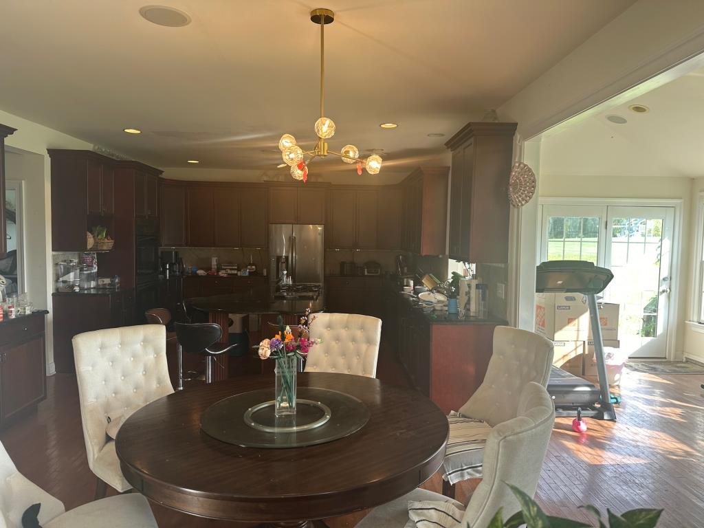 120 Fox Run Property Photo 12