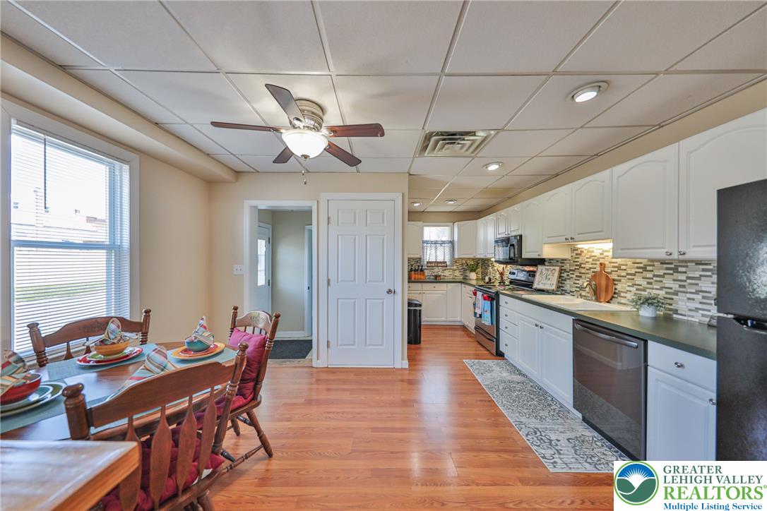 3121 North Hobson Street Property Photo 24