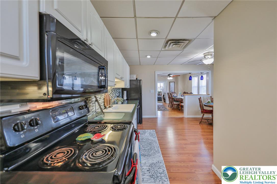3121 North Hobson Street Property Photo 26