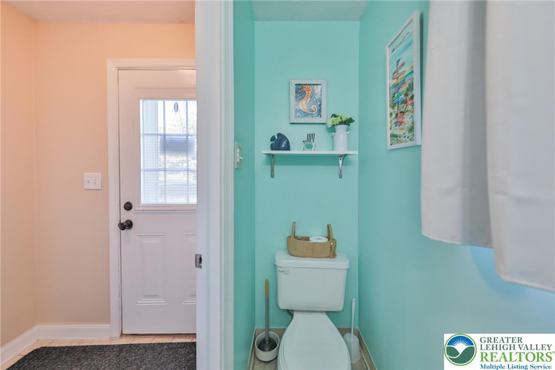 3121 North Hobson Street Property Photo 32