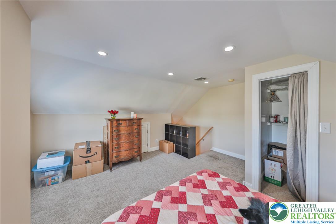 3121 North Hobson Street Property Photo 54