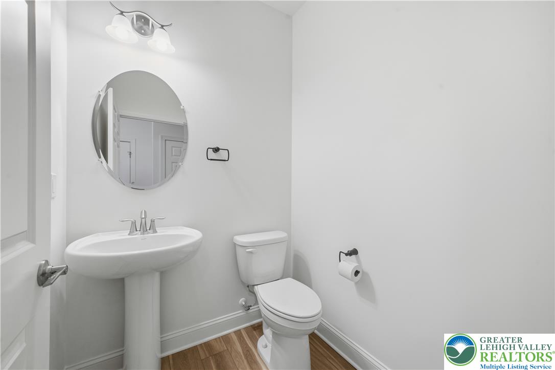 868 Veneto Court Property Photo 18