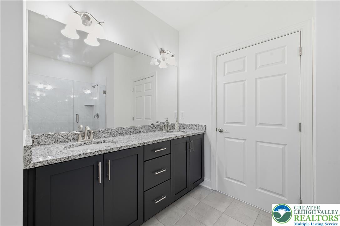 868 Veneto Court Property Photo 22