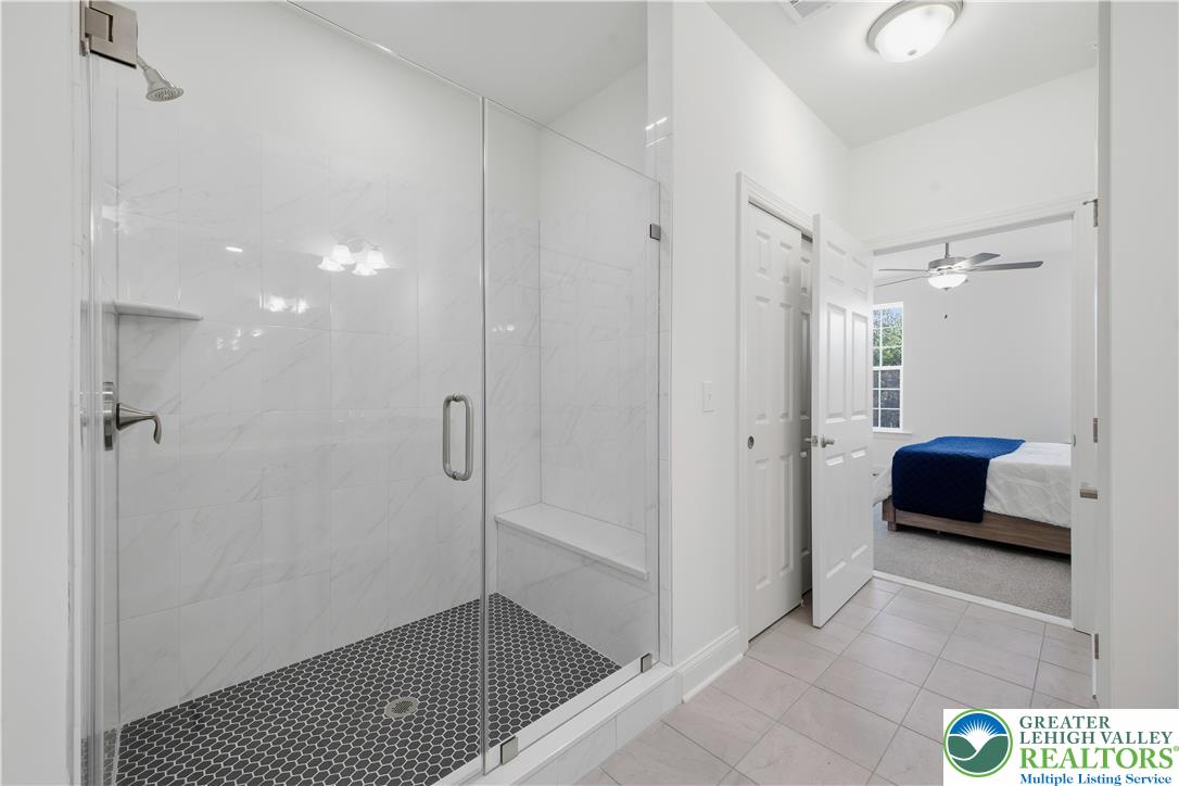 868 Veneto Court Property Photo 23