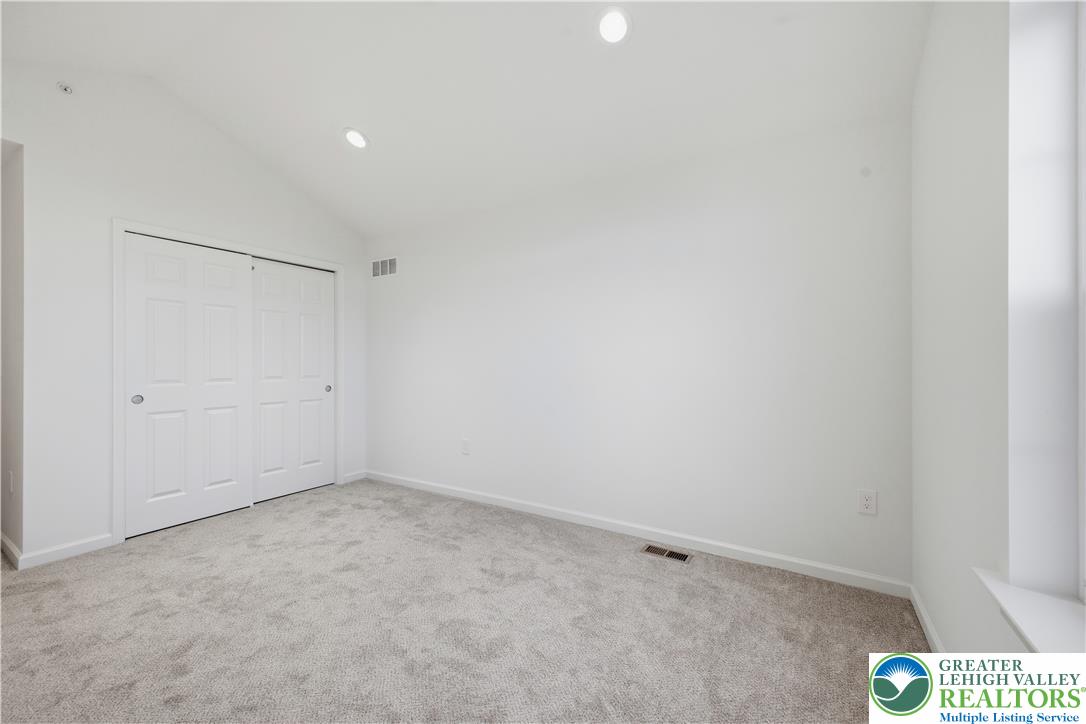 868 Veneto Court Property Photo 25
