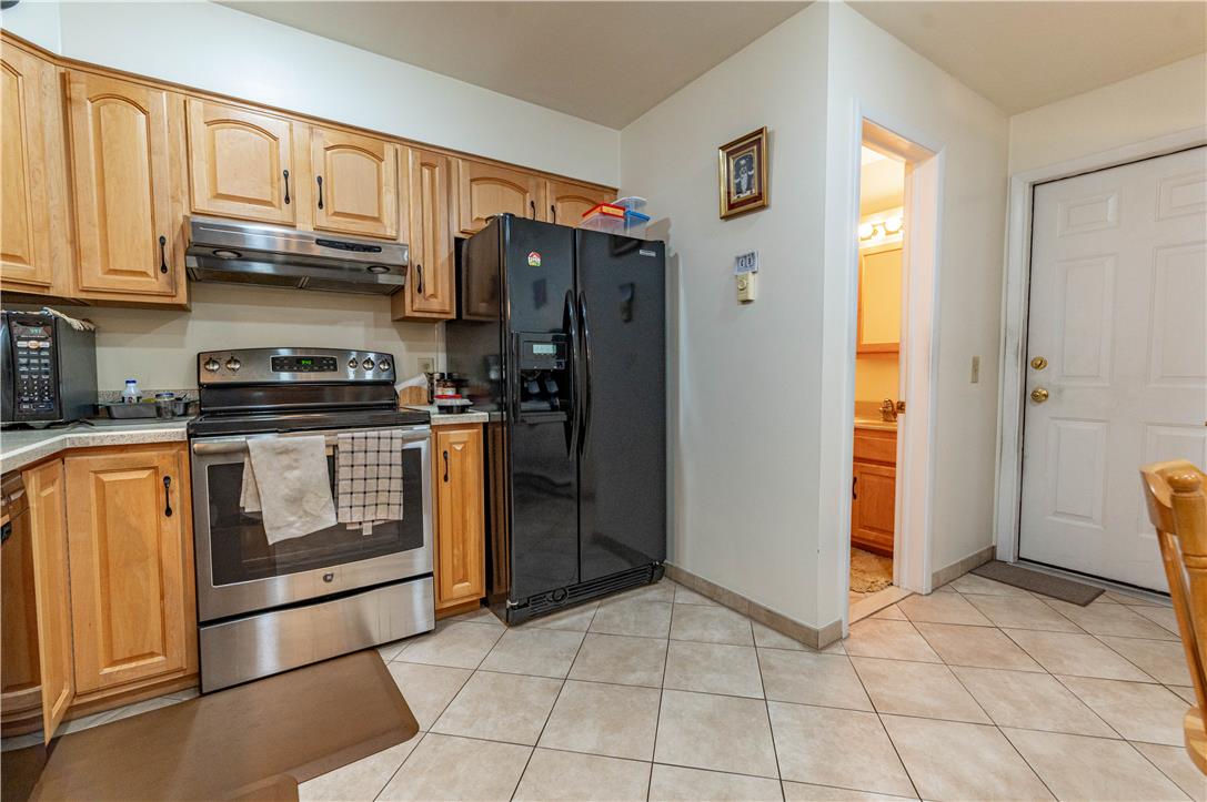 2442 Lisa Lane Property Photo 11