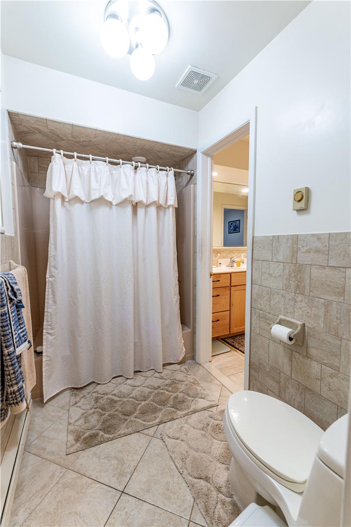 2442 Lisa Lane Property Photo 27